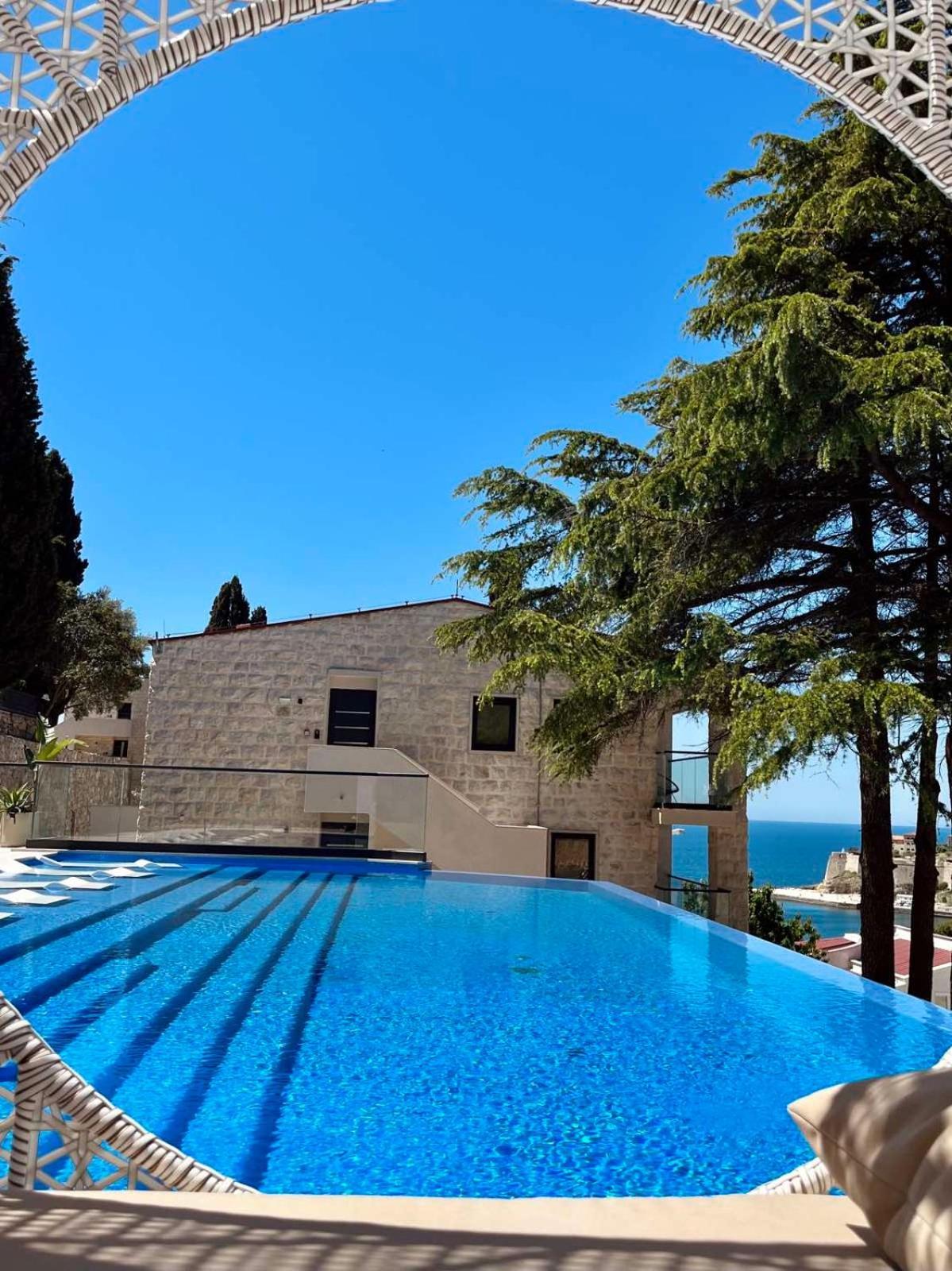 The New Hotel Mediteran - Villa Edition 乌尔齐尼 外观 照片