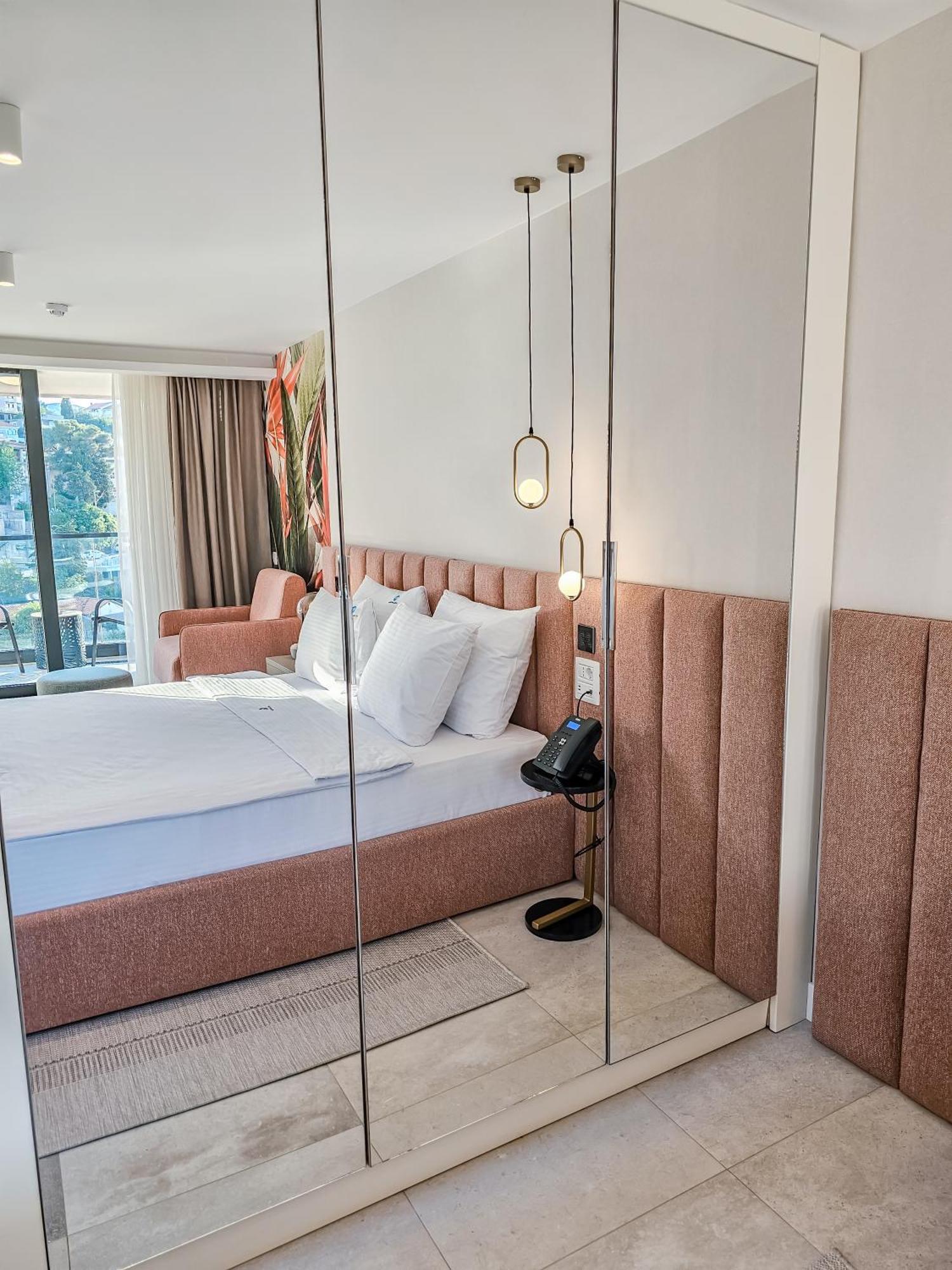 The New Hotel Mediteran - Villa Edition 乌尔齐尼 客房 照片